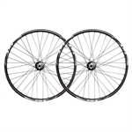 RUOTE (COPPIA) MTB 26 DISK 6FORI SU CUSCINETTI CASSETTA 9/10