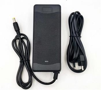 CARICA BATTERIA LITIO PER BATTERIE 36V 3Ah